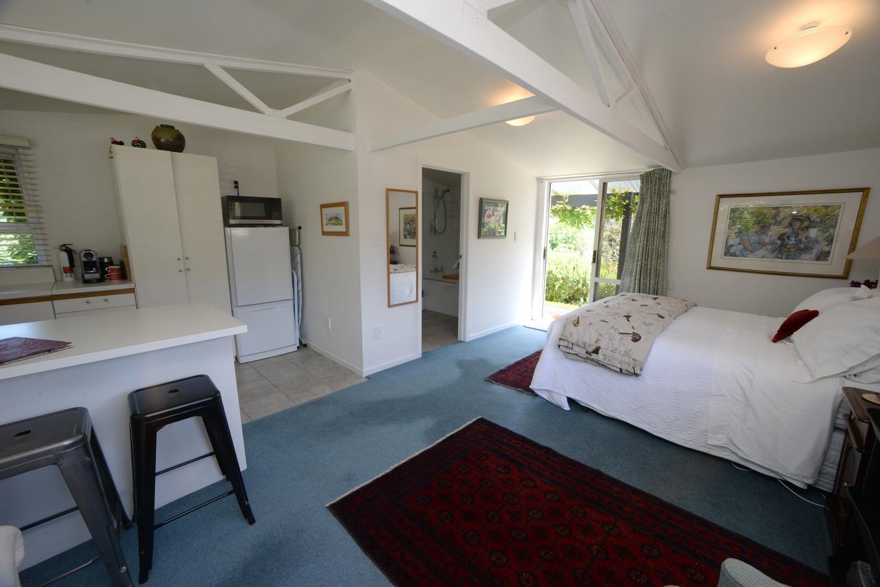 L'Abri Bed And Breakfast Akaroa Exterior foto
